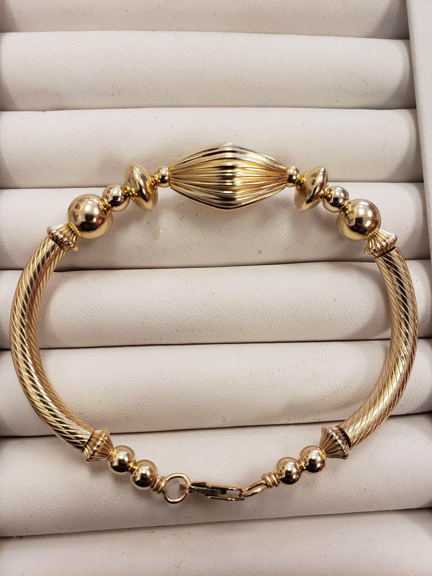 Slayed Bangle Goldfilled