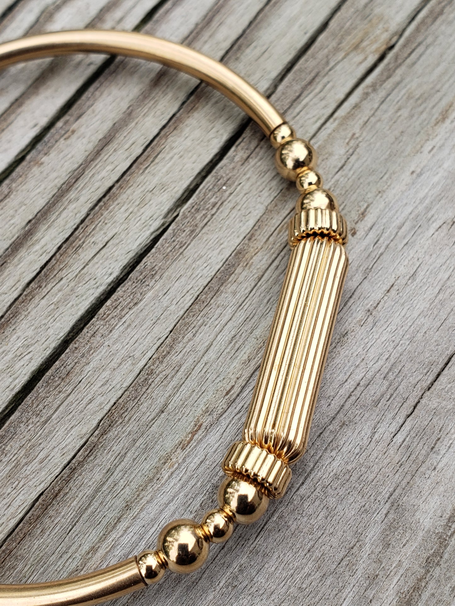 Niya the Bony Bangle
