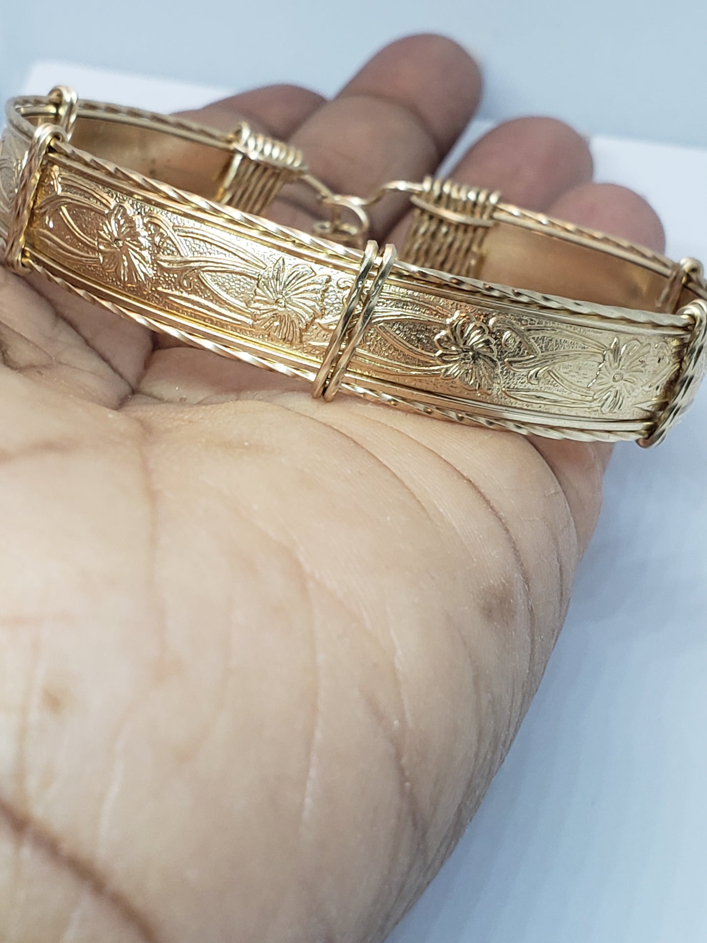 Tweed wire bangle