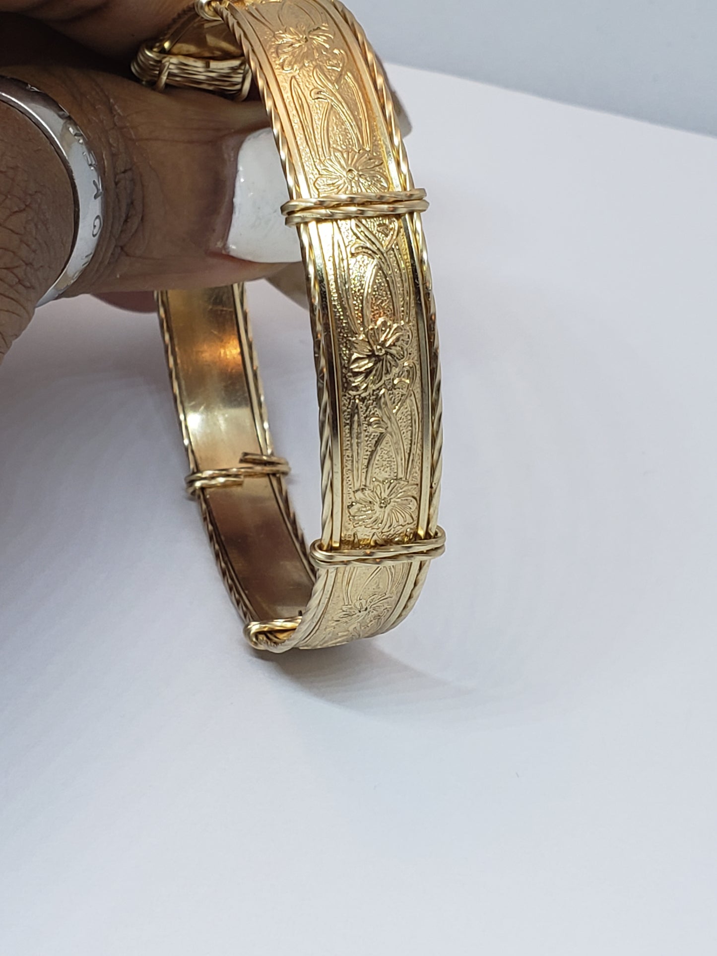 Tweed wire bangle