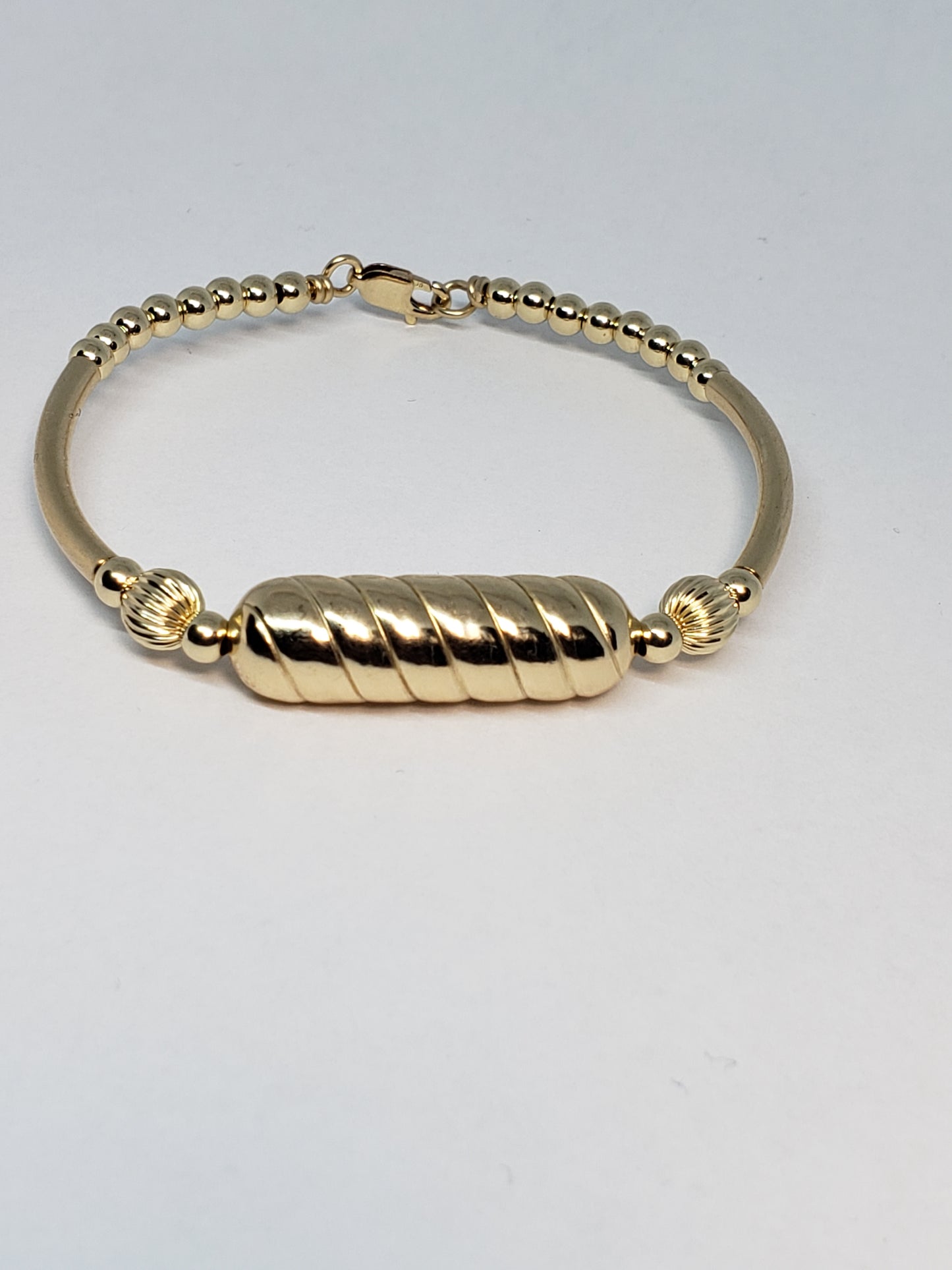 B-B Bony Bangle