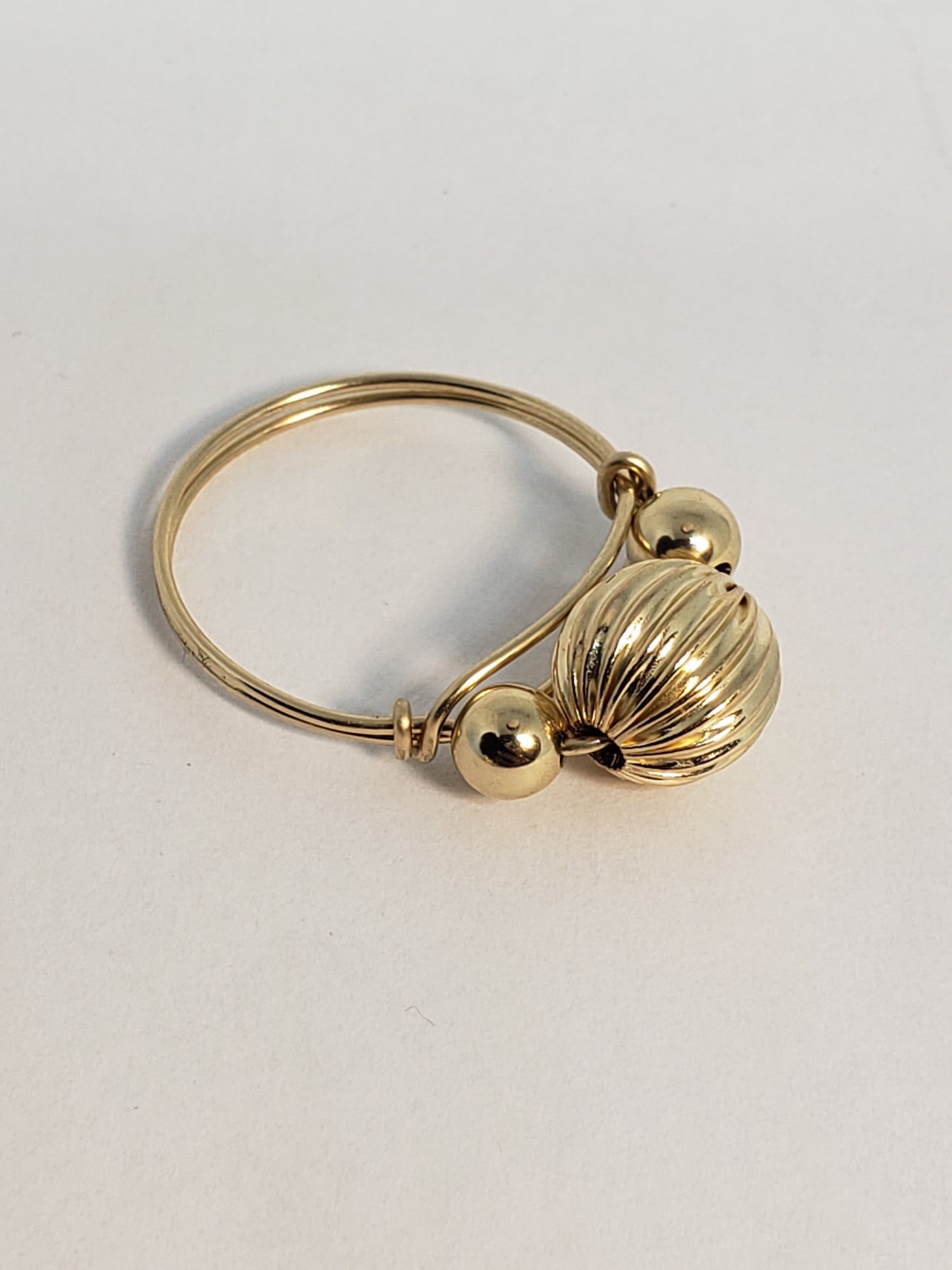 Ring w/10mm corrugated ball