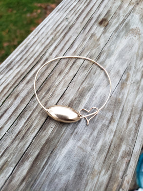 Morgan Nicole Bangle pressed oval