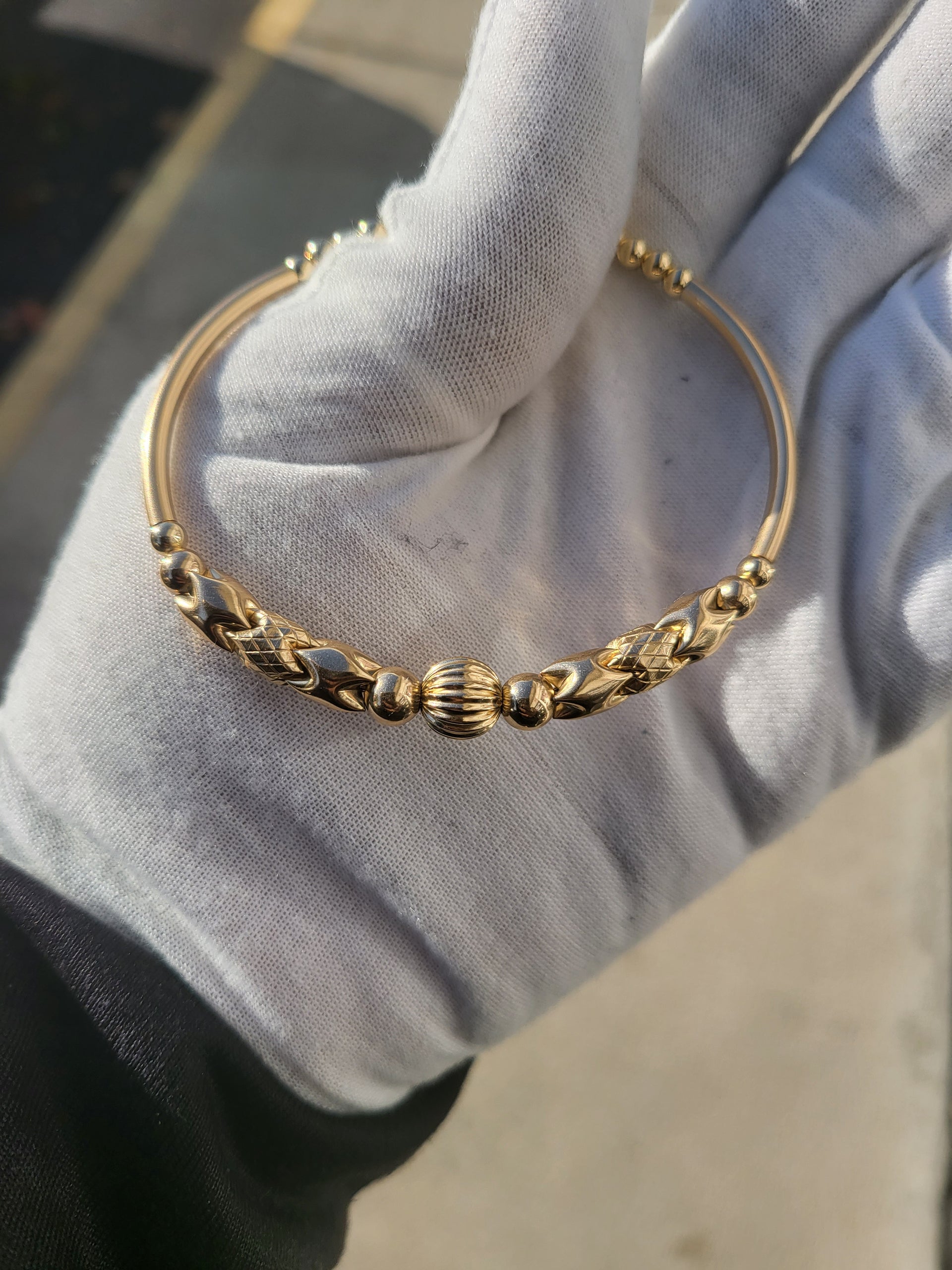 Bony Bangle B18